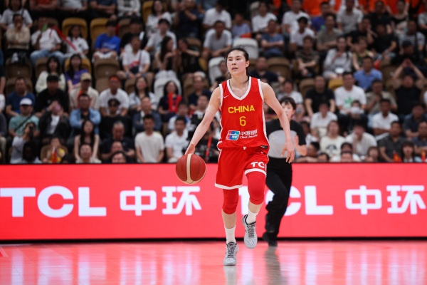 箭如雨下！中國女籃全場三分球32中17 命中率超五成